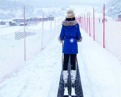 滑雪場策劃要考慮其空間面積，山勢山型